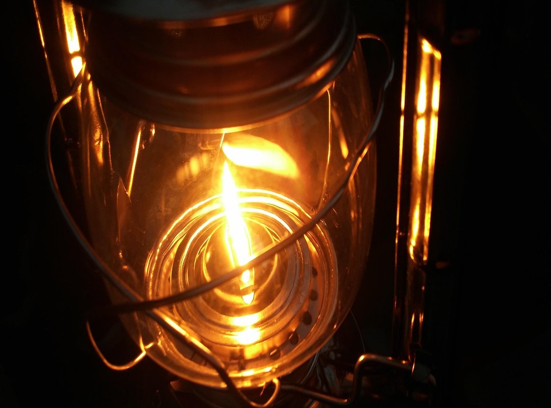 Analyzing Her Most Popular Tweets and Fan Interactions